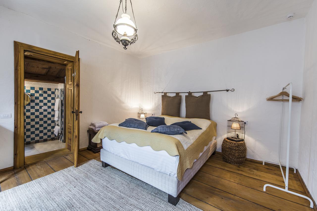 Aparthotel Casa Veche Braşov Esterno foto