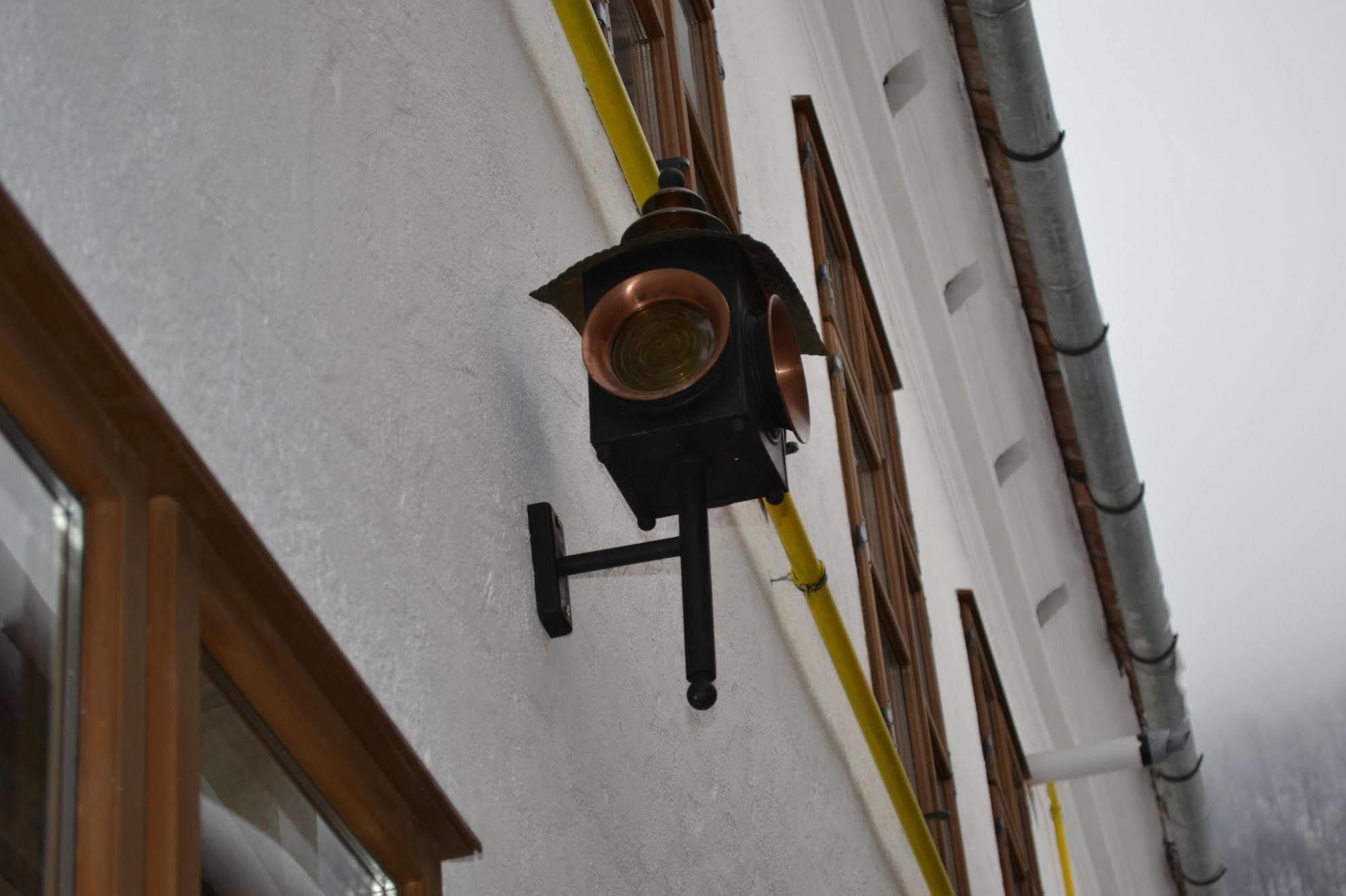 Aparthotel Casa Veche Braşov Esterno foto